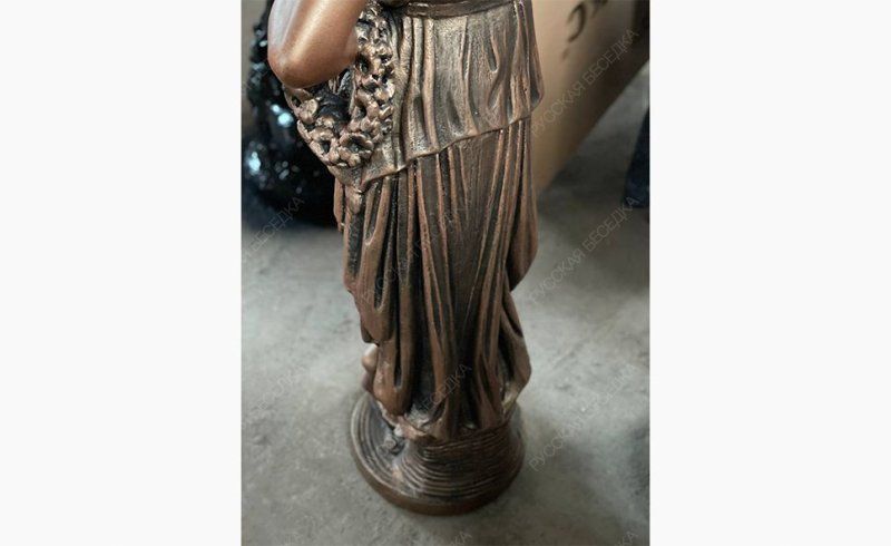 Скульптура девушки Муза (бронза)