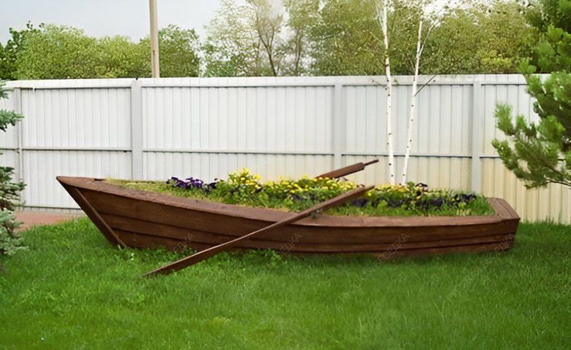 Лодка декоративная для сада (без дна)