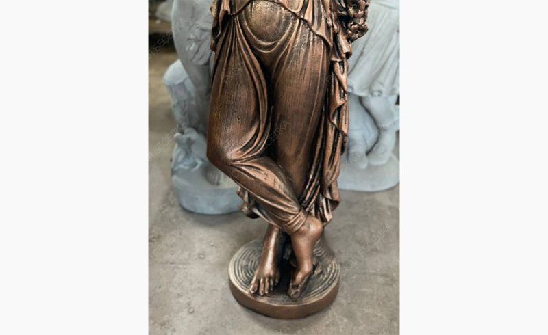 Скульптура девушки Муза (бронза)