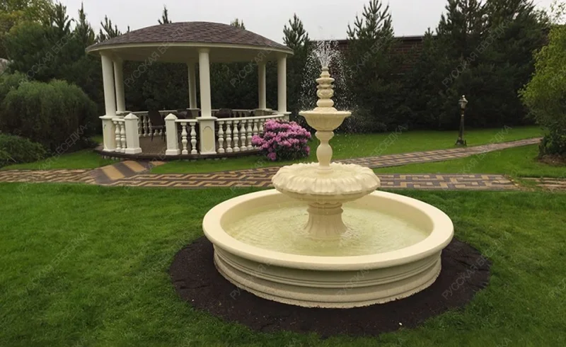Фонтан Королевский бежевый